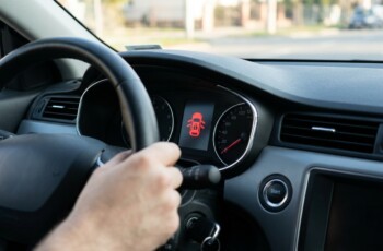 Blinking Car Lock Symbol: Your Immobilizer System Guide